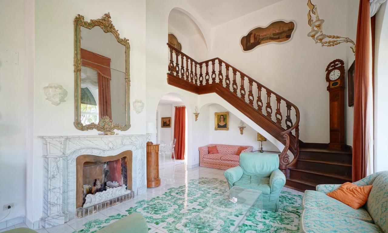 Charming Villa Capri Extérieur photo