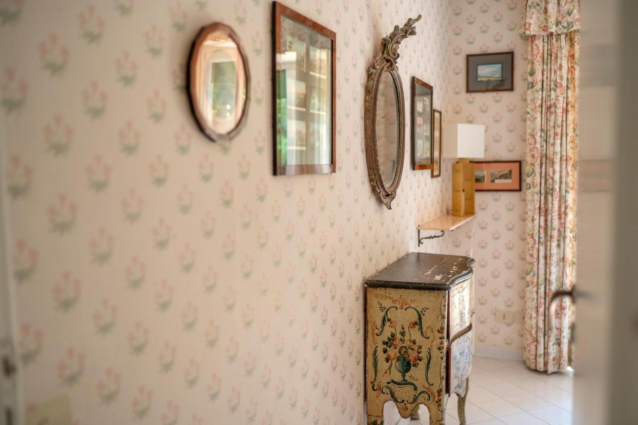 Charming Villa Capri Extérieur photo